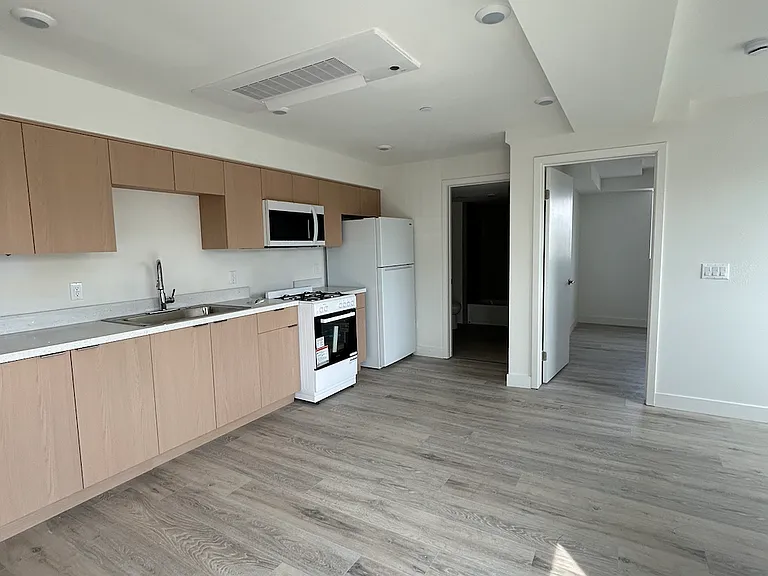 7411 Avalon Blvd #211 — Photo 4