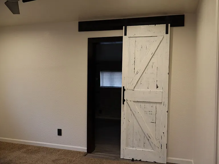 336 Colombo Ave — Photo 17