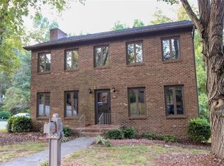 520 Ridgehaven Cir, Winston Salem, NC 27104