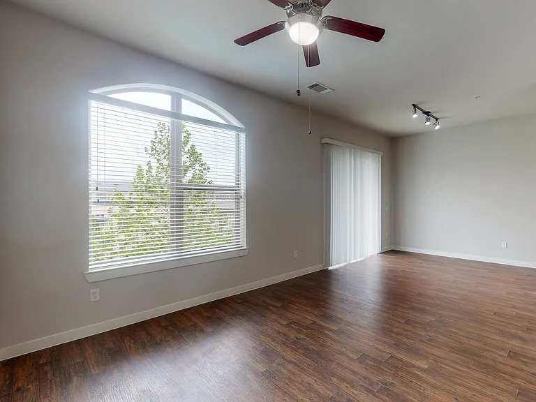 The District At Cypress Waters - Parson's Green — Photo 643