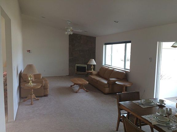 5th image of 602 Rock Dr