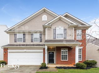 3014 Ernest Russell Ct, Charlotte, NC 28269