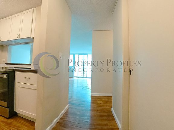 2nd image of 1617 Kapiolani Blvd APT 1105