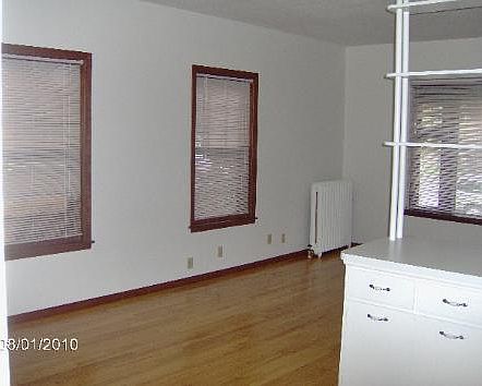 2nd image of 2008 Dupont Ave S APT 2