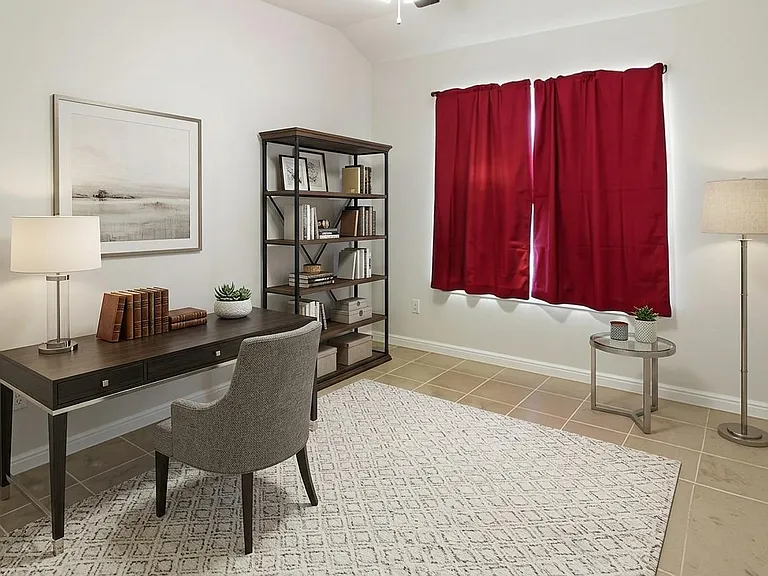 21102 Niagara Cv — Photo 12