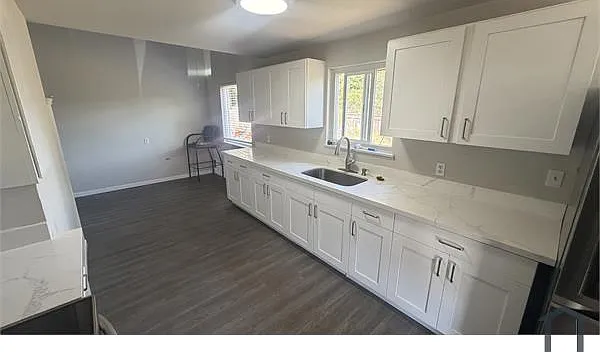 3 bed, 1080 sqft, $2,800 — Photo 2