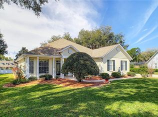 19615 Spring Oak Dr, Eustis, FL 32736