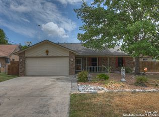 1461 Cardinal Dr, New Braunfels, TX 78130