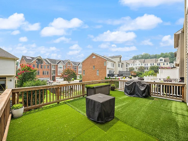 1439 Occoquan Heights Ct — Photo 47