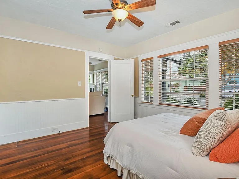 405 Arreba St — Photo 13