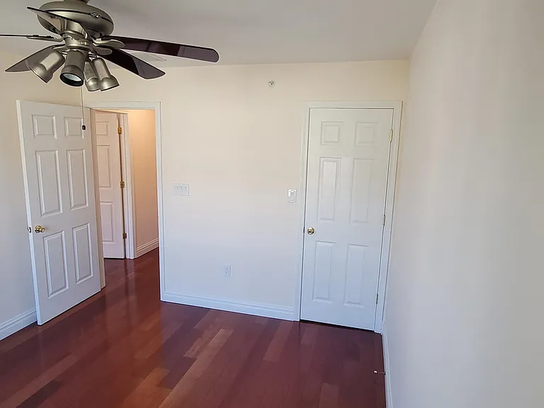 9 McMartin Ct — Photo 15