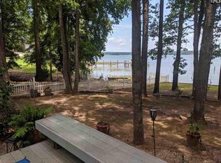 1852 Lake Rd, Ridgeway, SC 29130