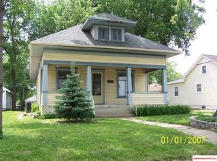 1401 Elk St Beatrice NE 68310 Zillow