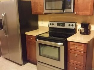 3530 Fenley Rd, Cleveland Heights, OH 44121