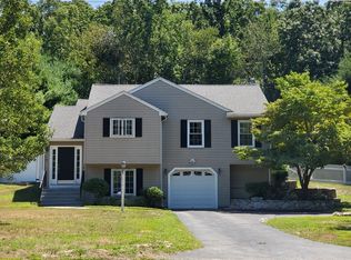 49 Boston Rd, Sutton, MA 01590