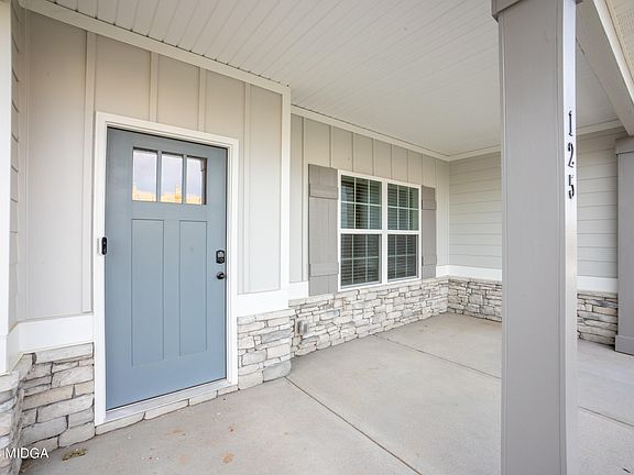 4th image of 125 Pearl Moss Ln