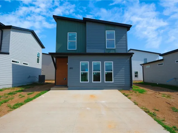 890 Illinois Ave, Centerton, AR 72719