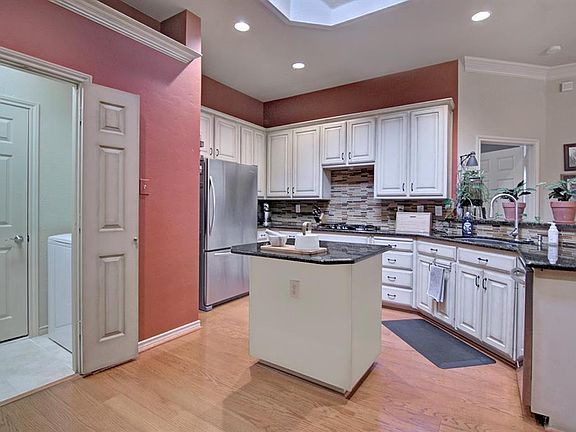 5th image of 8608 Quail Meadow Dr