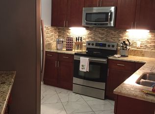 1201 Bay Club Cir, Rocky Point, FL 33607