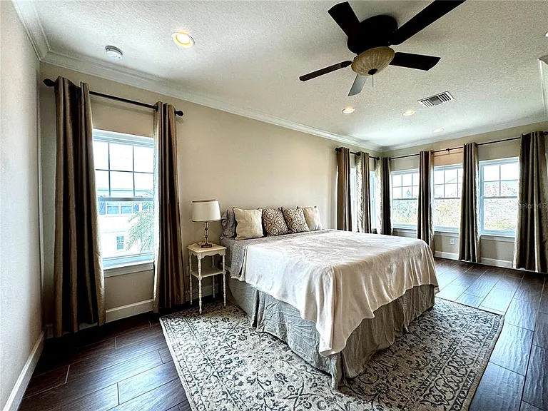 3231 Nautical Pl S — Photo 10