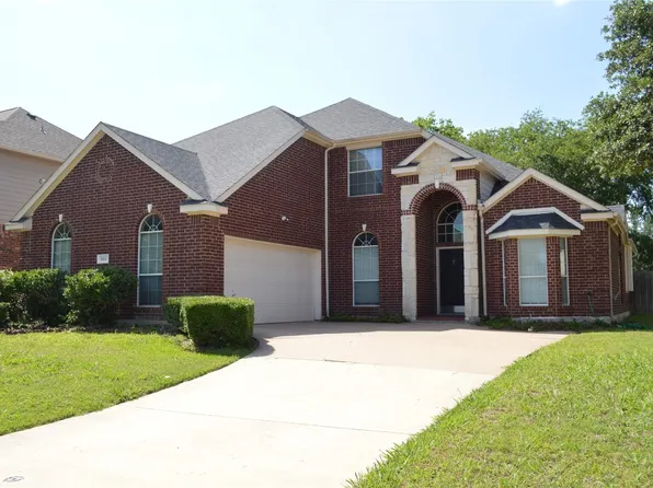 903 Manchester Dr, Mansfield, TX 76063