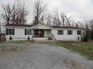 1021 Salem Chapel Rd S, Benton, KY 42025