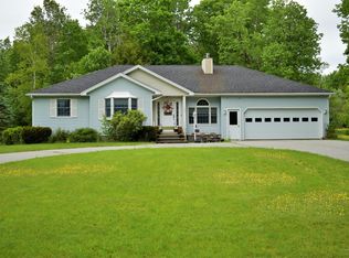 227 North Rd, Detroit, ME 04929