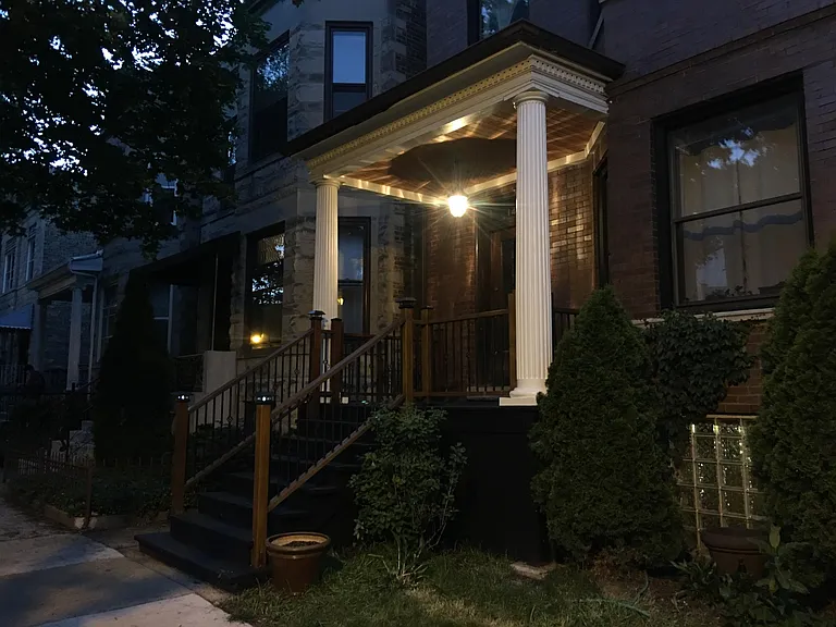 1436 W Argyle St #2 — Photo 6