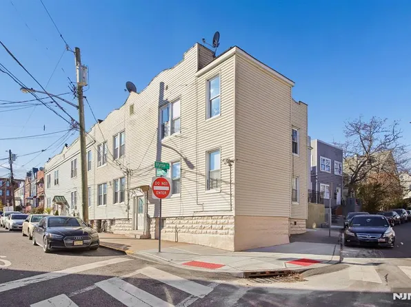 17 Myrtle Ave, Jersey City, NJ 07305
