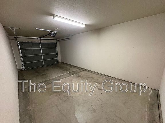 2nd image of 2519 W Oriole Ave