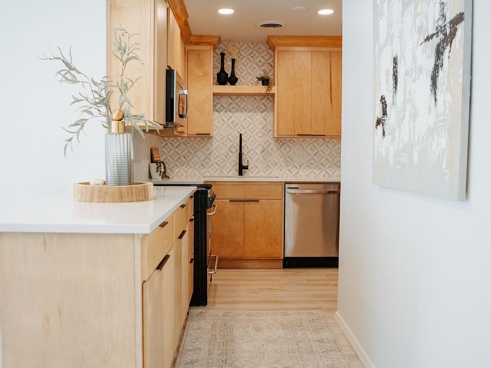 1st image of 2515 S Florence Pl #3