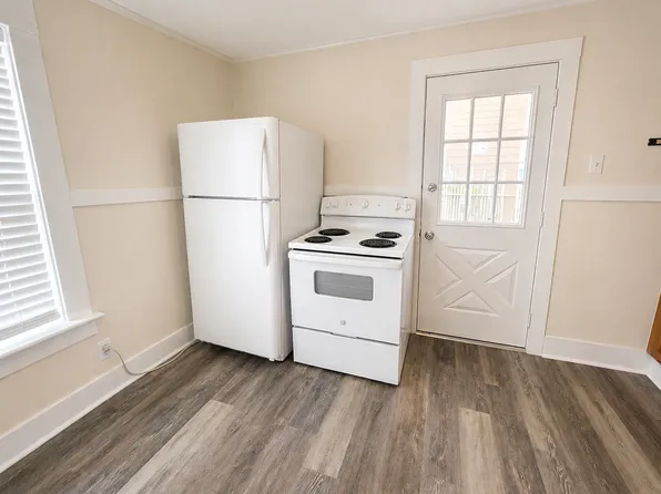 28 & 28 1/2 Prospect Street, 28 Prospect St #1R, Webster, MA 01570