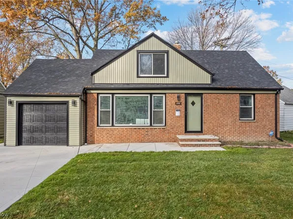 256 E 255th St, Euclid, OH 44132