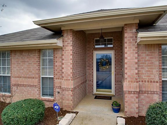5th image of 1262 Cross Creek Dr
