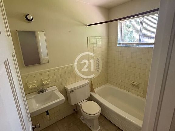3rd image of 758 Guy Ave APT 5