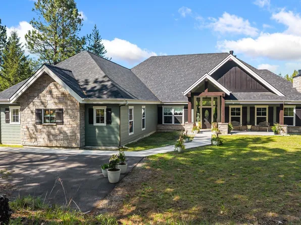 261 Hawkwind Trl, Cocolalla, ID 83813