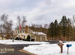 91 Brentwood Dr, Cogan Station, PA 17728