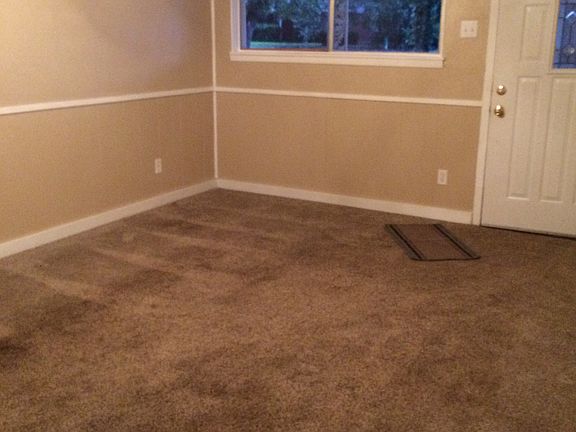 5th image of 208 La Jodepa St