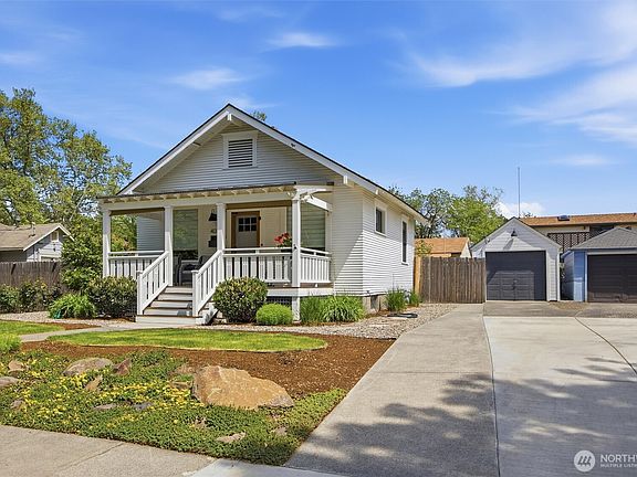 3rd image of 408 N Division Street
