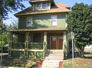 735 N Shaver St, Portland, OR 97227