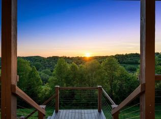 231 Wolf Ridge Ln, Lynchburg, TN 37352