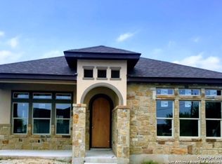 768 Crestview, Floresville, TX 78114