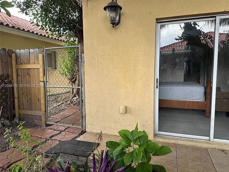 20808 SW 86th Ct #1 — Photo 3