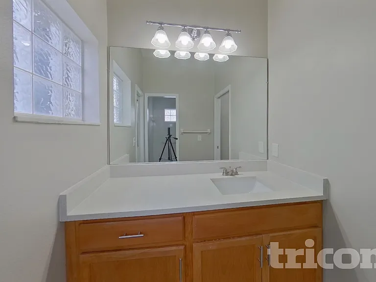 10418 Reagans Run Dr — Photo 8