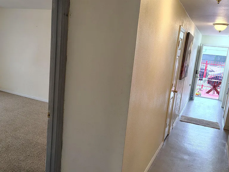 3532 San Leandro St #B — Photo 6