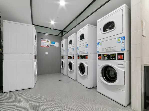 93 Linden Street image 6 of 12