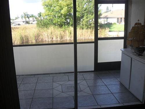 5th image of 817 Gleason Pkwy APT 1