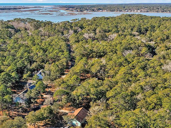 5th image of 782 Folly Dr Drive