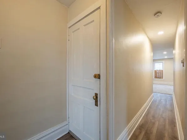 415 Hazle St #2, Tamaqua, PA 18252