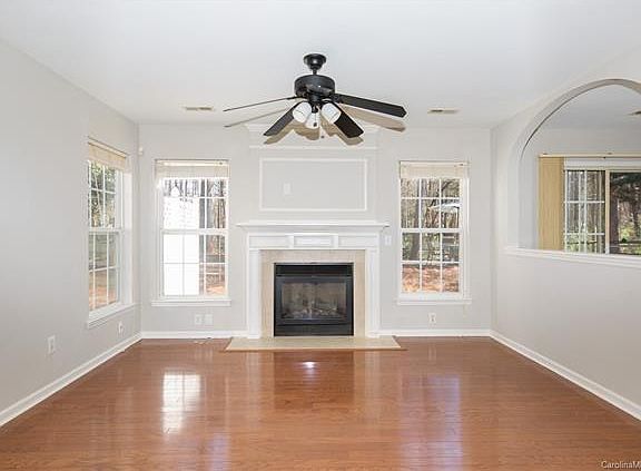 4th image of 1413 Deer Forest Dr